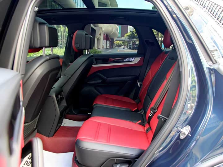 Фото 4 - Porsche Cayenne