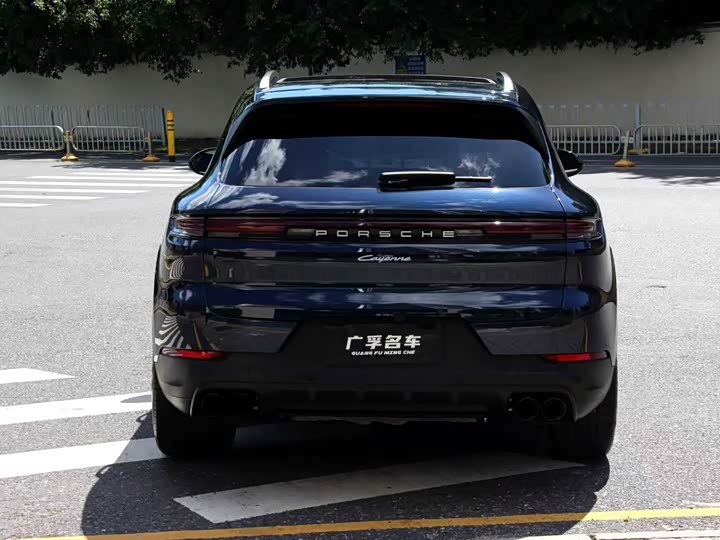 Фото 5 - Porsche Cayenne