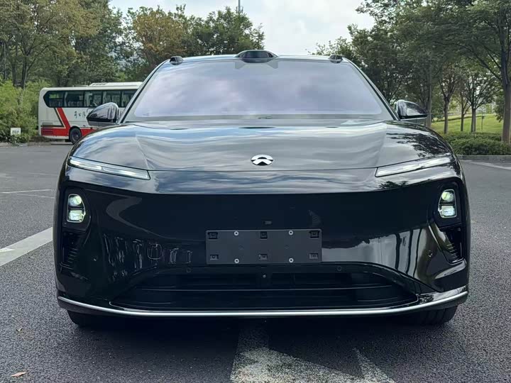 Фото 2 - Nio ET9