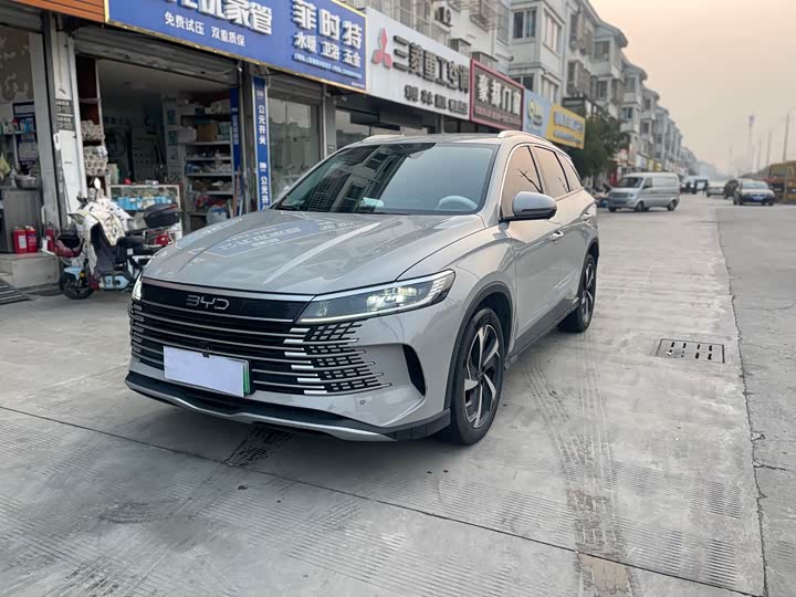 Фото 1 - BYD Sea Lion 05 DM-i Hybrid