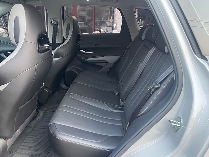 Фото 7 - BYD Sea Lion 05 DM-i Hybrid