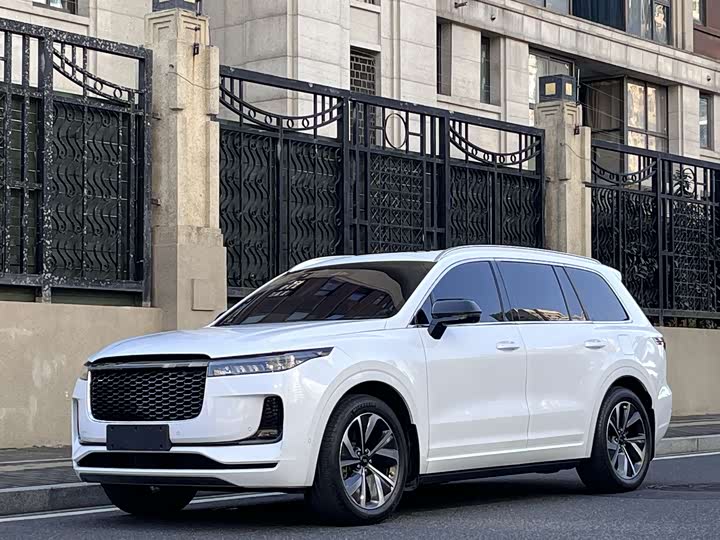 Фото 1 - LiXiang One