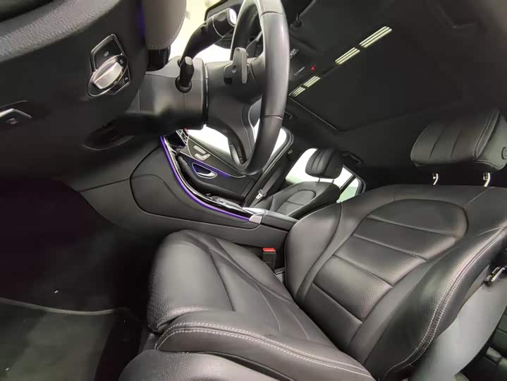 Фото 7 - Mercedes-Benz EQC