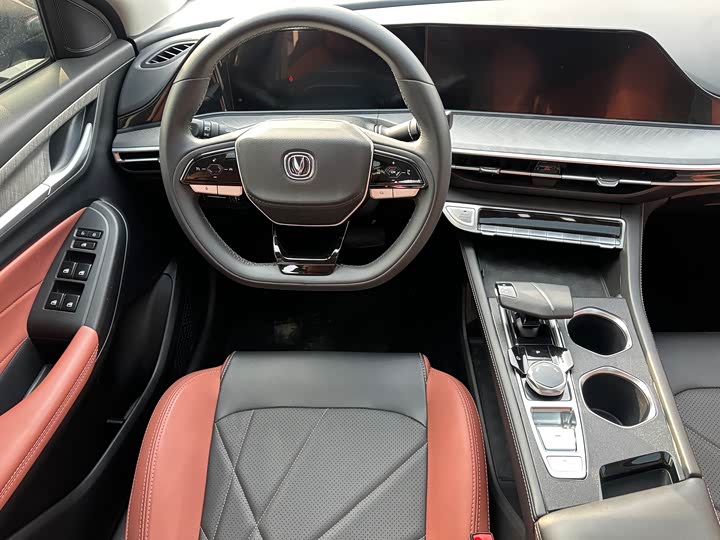 Фото 5 - Changan Eado Plus