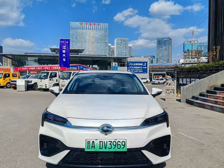 Фото 2 - GAC Aion S