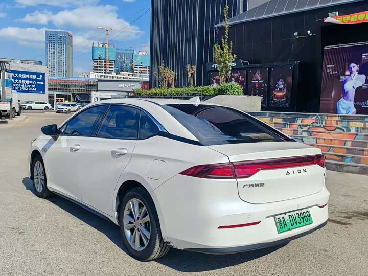 Фото 7 - GAC Aion S