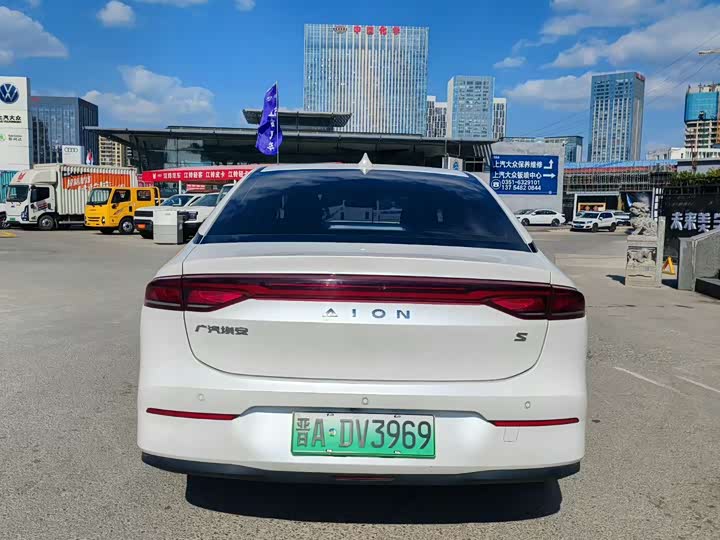 Фото 8 - GAC Aion S