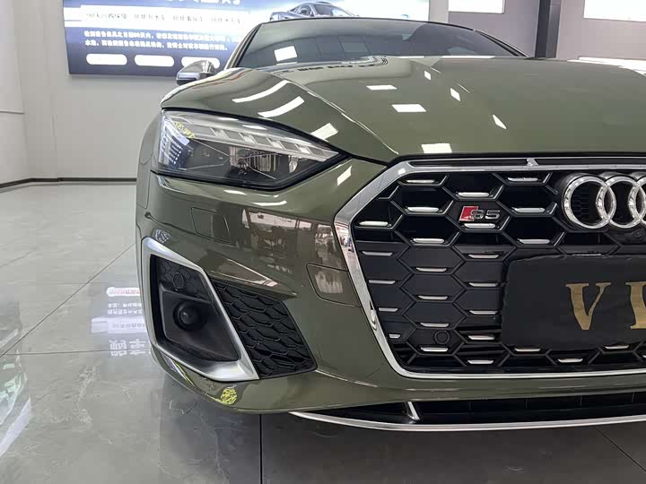 Фото 4 - Audi S5