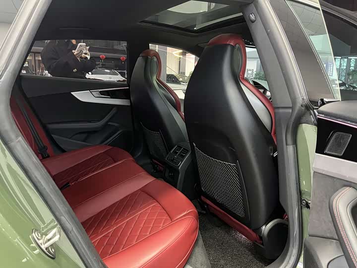 Фото 7 - Audi S5