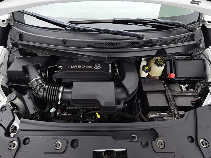 Фото 6 - Buick GL8 ES