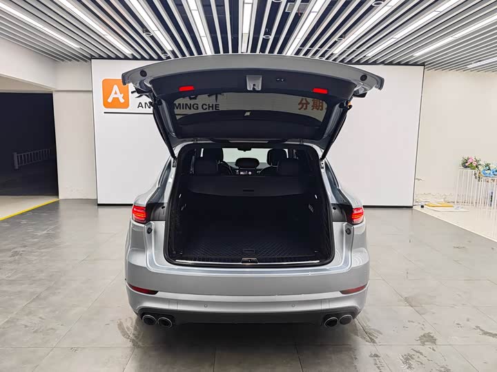 Фото 5 - Porsche Cayenne Hybrid