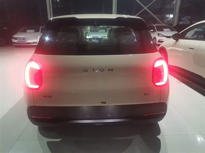 Фото 6 - GAC Aion UT