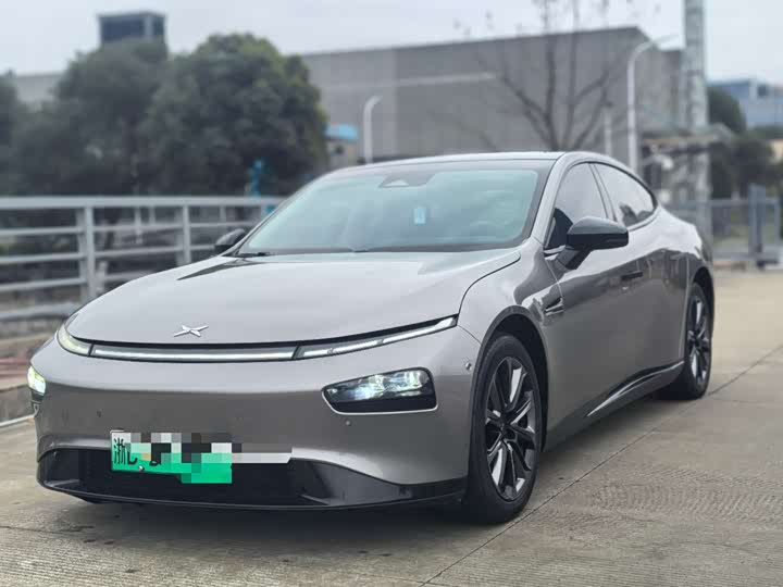 Фото 1 - XPeng P7