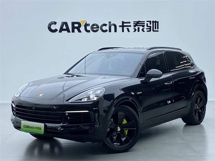 Фото 2 - Porsche Cayenne Hybrid