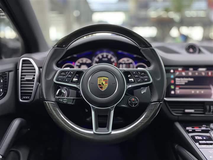 Фото 6 - Porsche Cayenne Hybrid