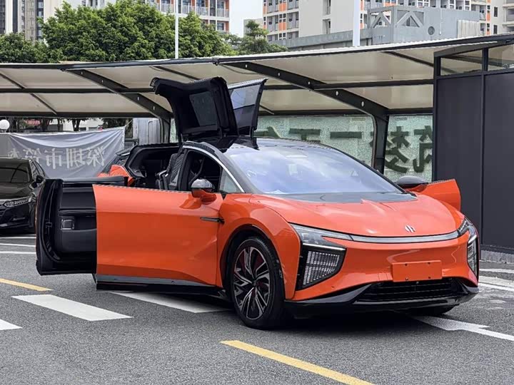 Фото 3 - HiPhi X