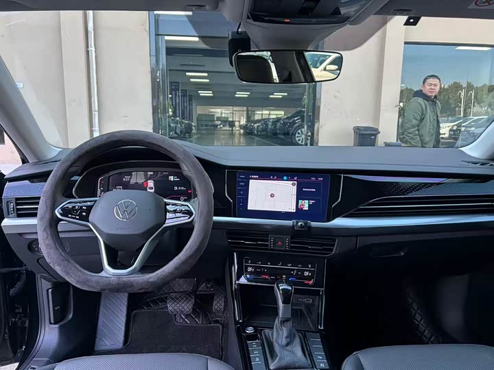 Фото 4 - Volkswagen Passat