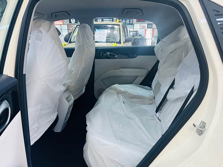 Фото 7 - Geely Galaxy Geome