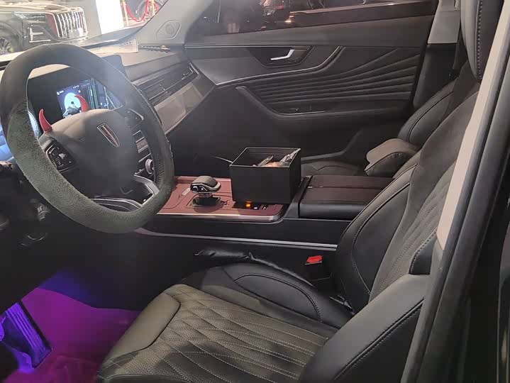 Фото 4 - Hongqi HS5