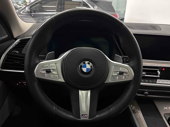 Фото 9 - BMW X5