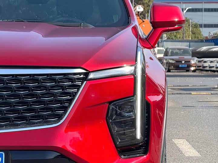Фото 3 - Cadillac XT4
