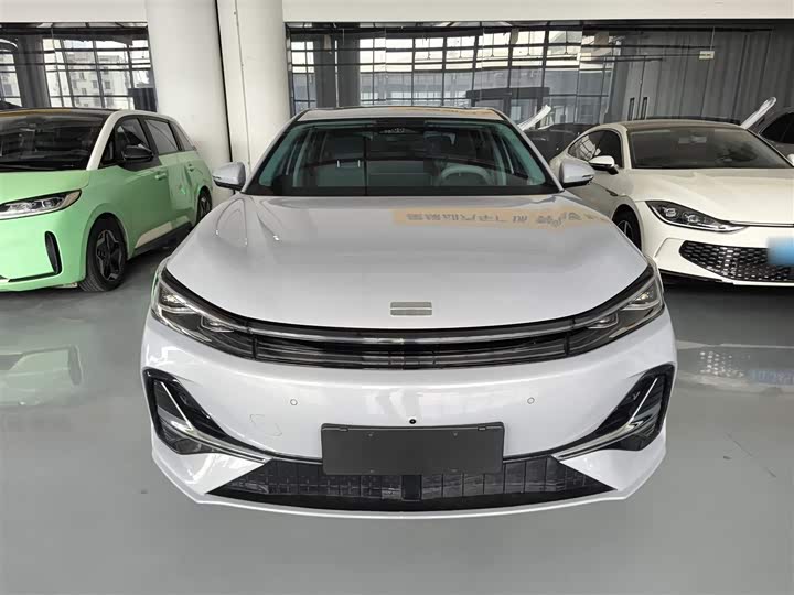 Фото 3 - Geely Galaxy A7