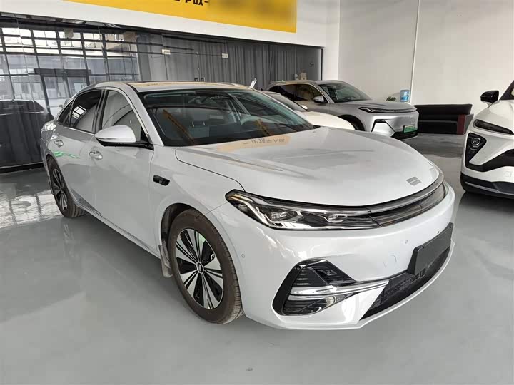 Фото 4 - Geely Galaxy A7