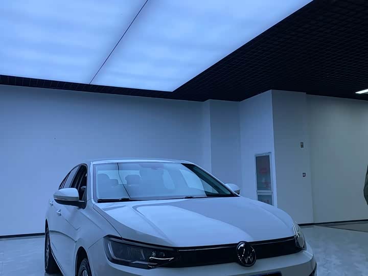 Фото 3 - Volkswagen Lavida