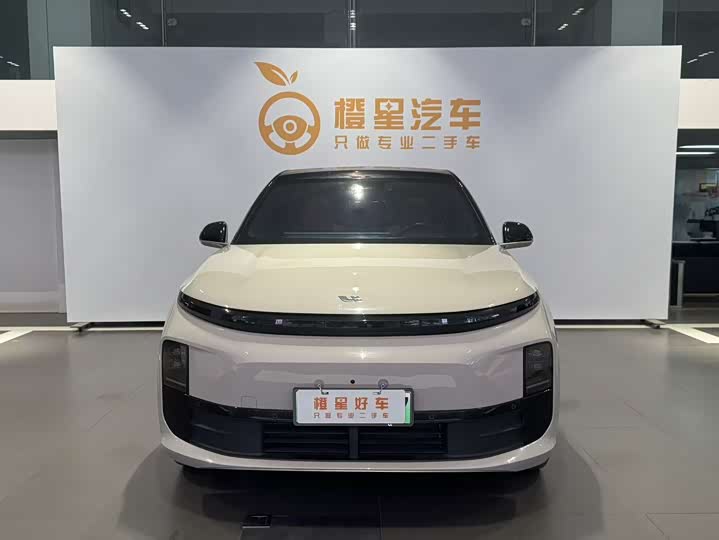 Фото 2 - LiXiang L6