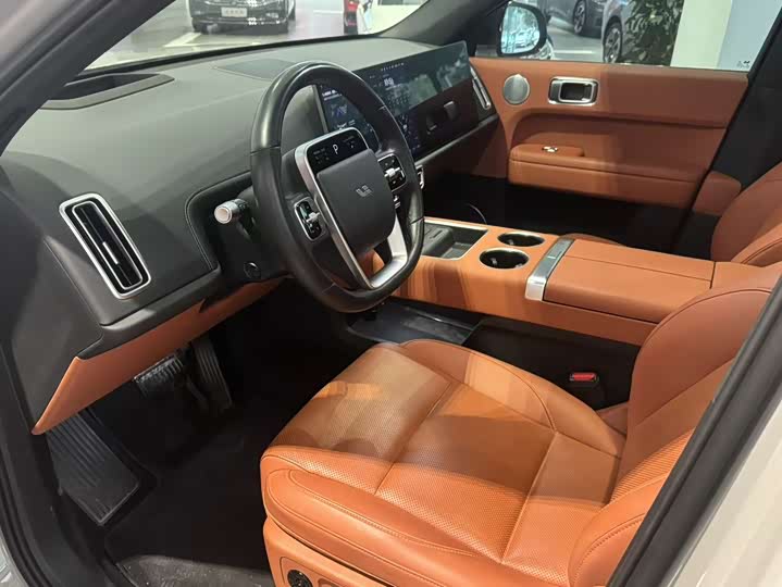 Фото 6 - LiXiang L6