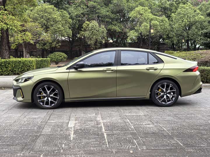 Фото 4 - GAC Trumpchi Empow R