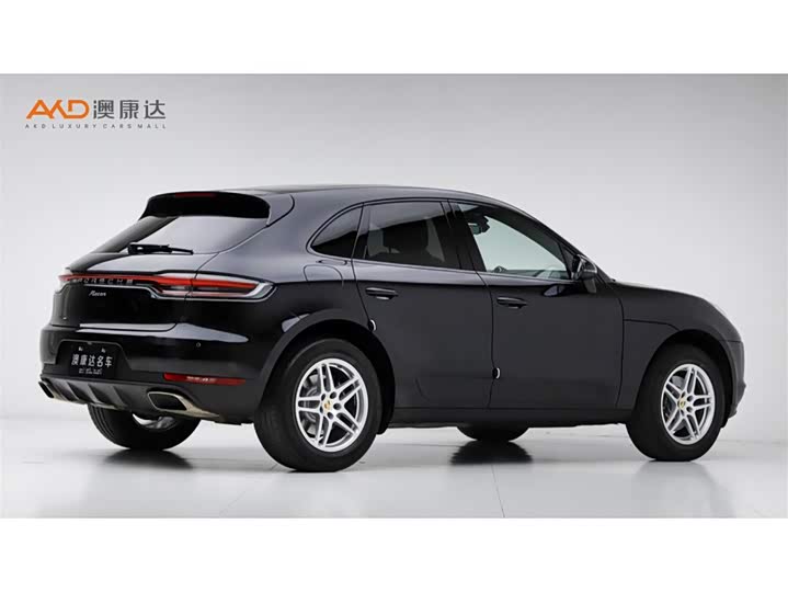 Фото 3 - Porsche Macan