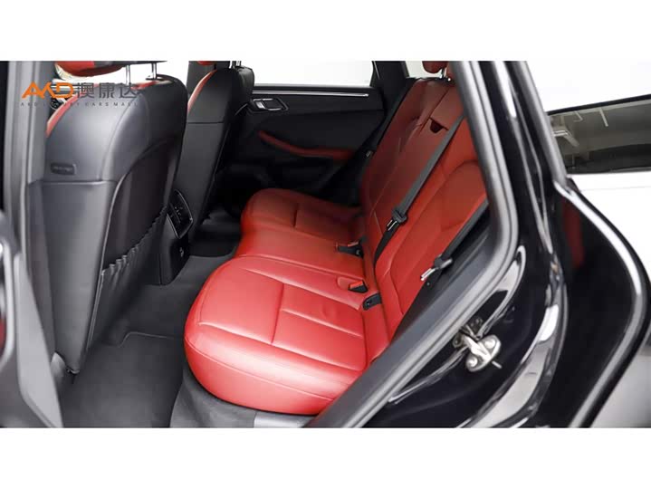 Фото 7 - Porsche Macan