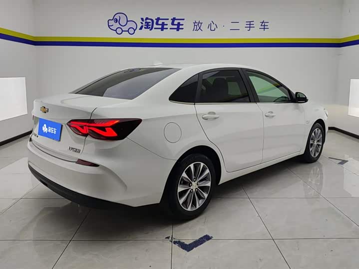 Фото 3 - Chevrolet Monza