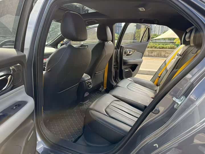 Фото 7 - GAC Trumpchi Empow R