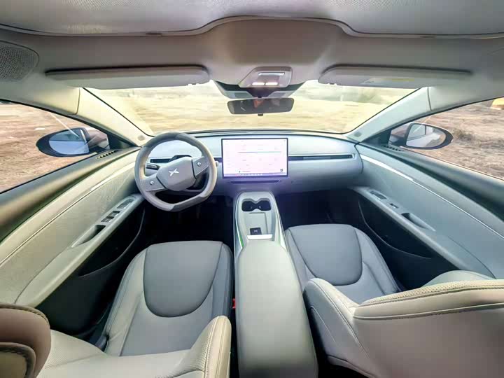 Фото 6 - XPeng Mona M03