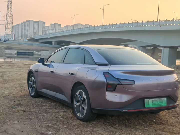 Фото 7 - XPeng Mona M03