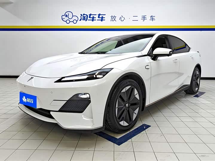 Фото 1 - Changan Deepal SL03