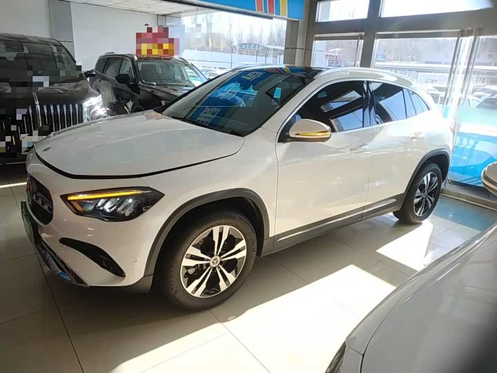 Фото 5 - Mercedes-Benz GLA-Class