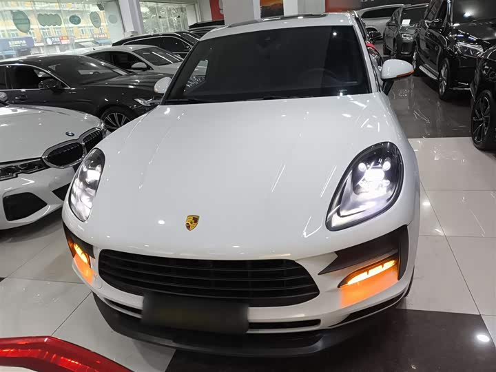 Фото 3 - Porsche Macan