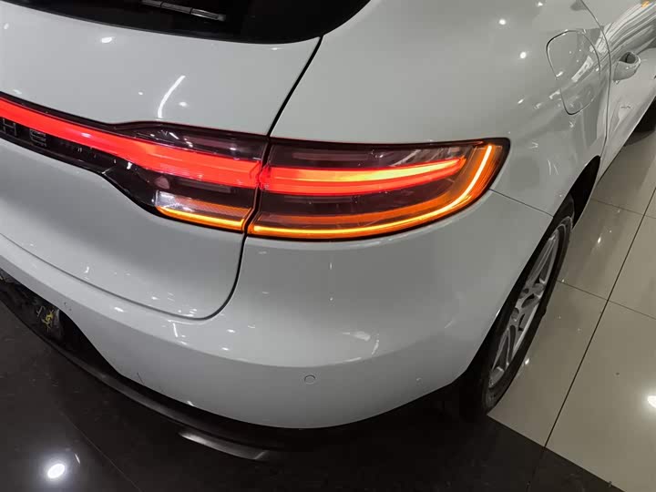 Фото 8 - Porsche Macan