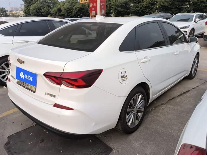 Фото 3 - Chevrolet Monza