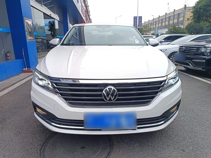 Фото 3 - Volkswagen Lavida