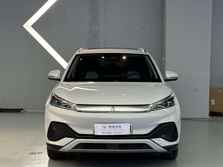 Фото 2 - BYD Yuan Plus