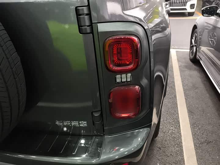 Фото 8 - Haval H9