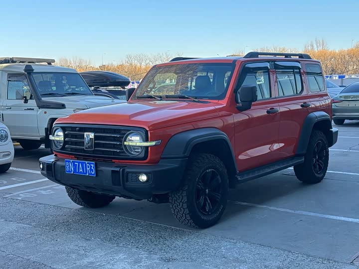 Фото 1 - Tank 300