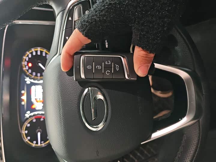 Фото 9 - GAC Trumpchi M8