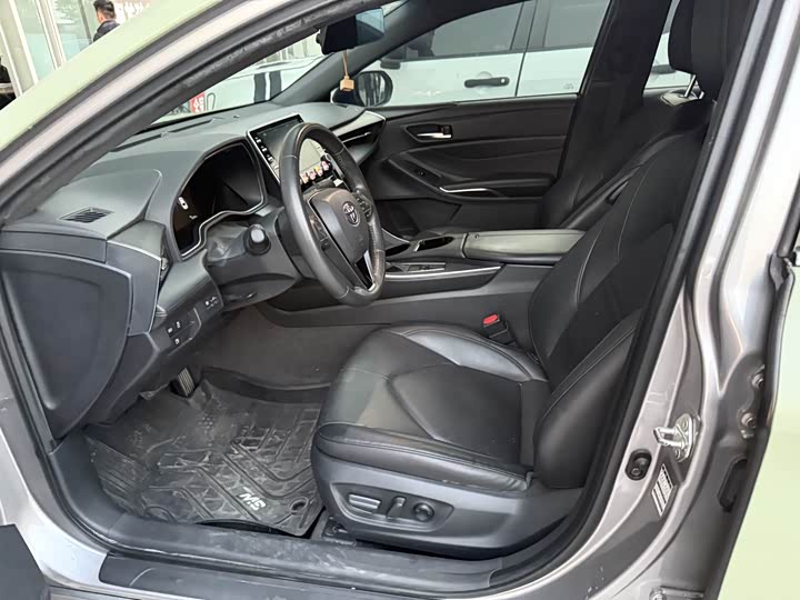 Фото 7 - Toyota Avalon