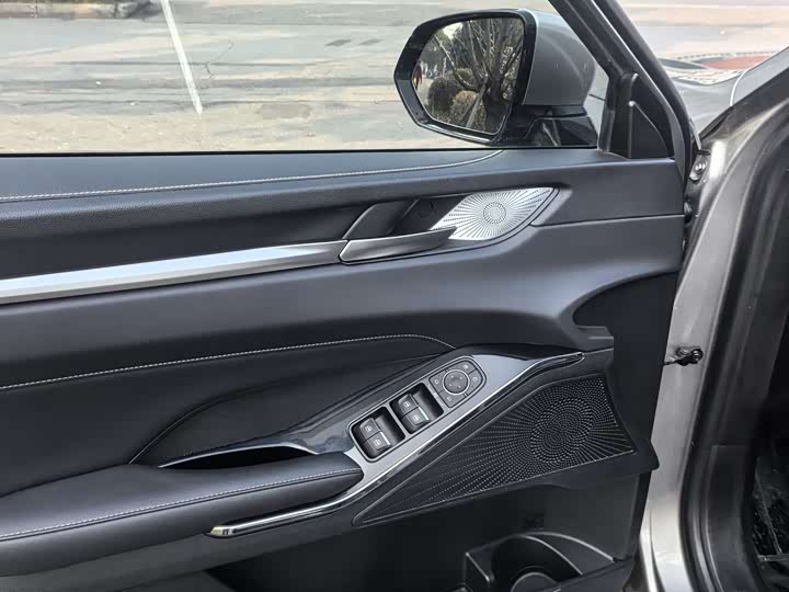 Фото 5 - Haval H6