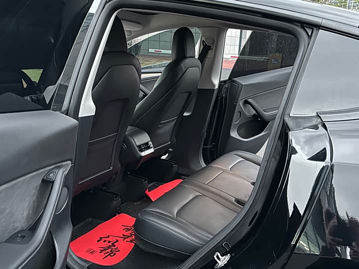 Фото 5 - Tesla Model Y